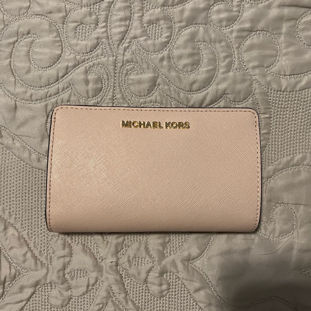 Beautiful blush pink Michael Kors wallet